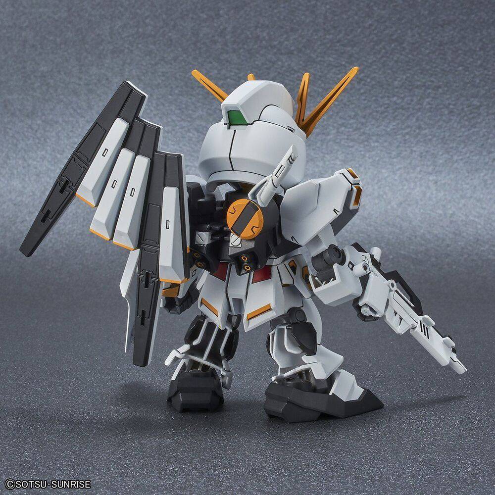 SD GUNDAM EX-STANDARD NUGUNDAM