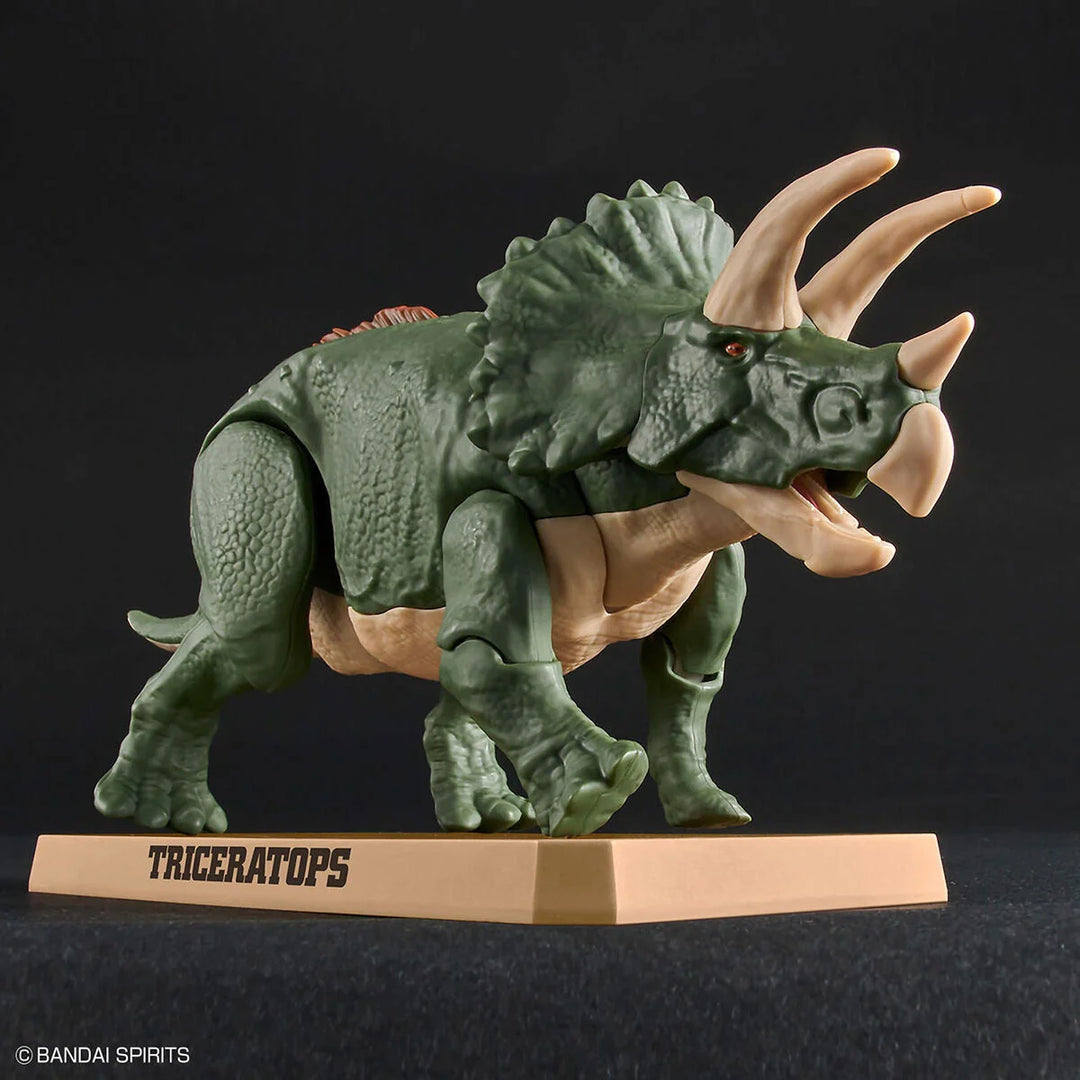 PLANNOSAURUS Triceratops